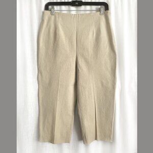 Karen Kane women's cropped pants. Cotton. NWT. Sand color. Size 6